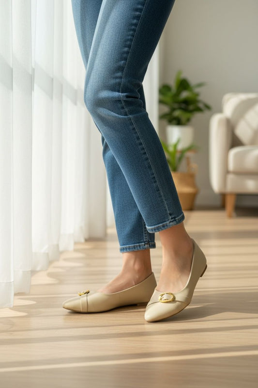 Vanilla elegance flats