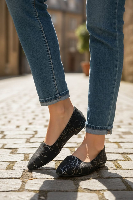 Midnight Leaf Flats